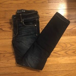 AE Skinny Jean Size 6 NWOT